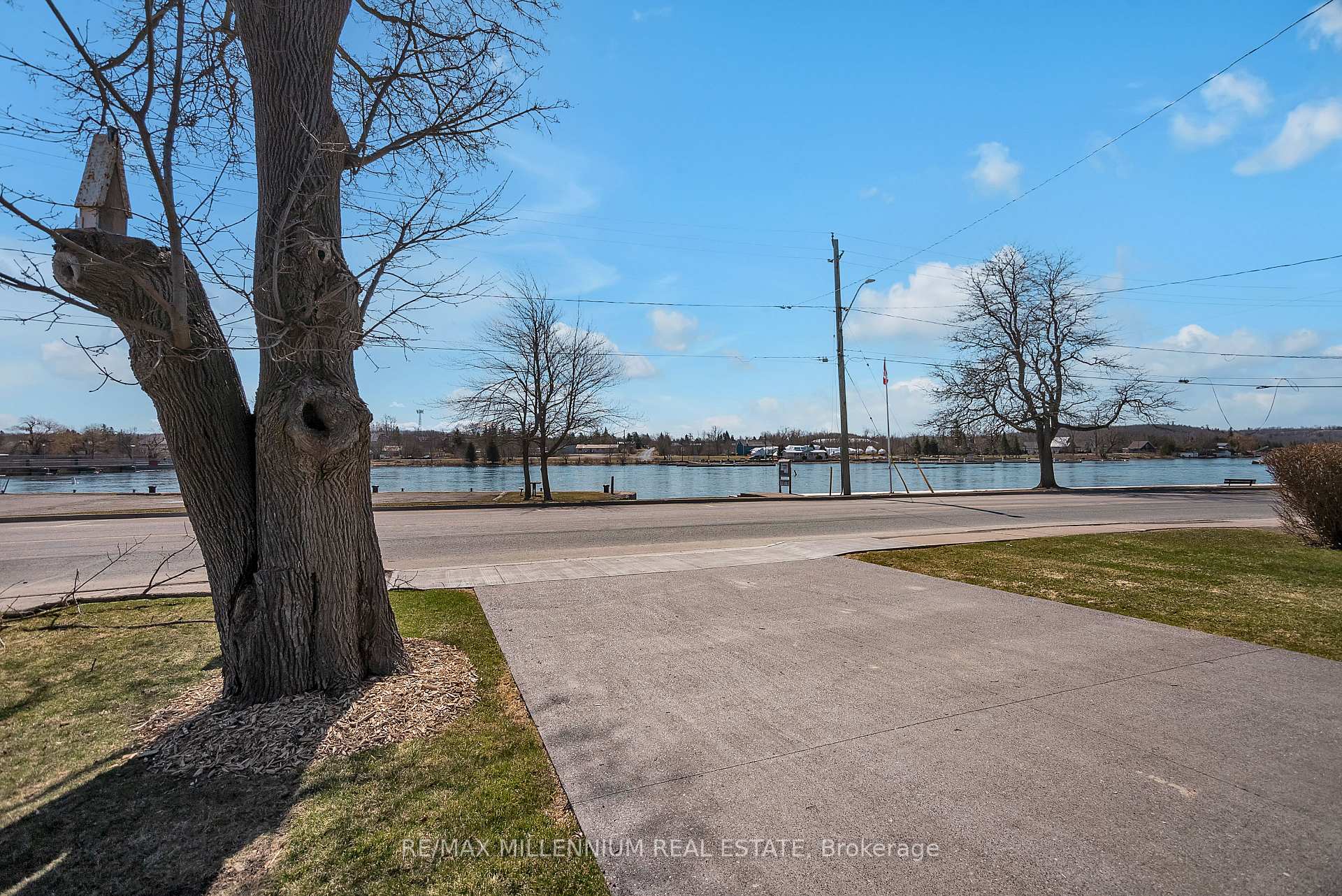 Photo 2 of 37 Front Street, Trent Hills, Hastings — HOMEH