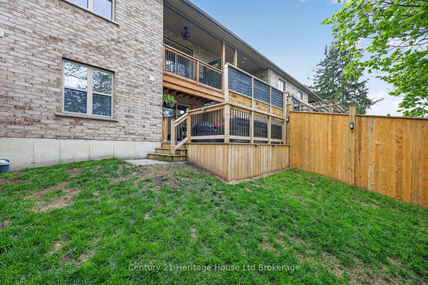 Photo 26 of Unit 9, 111 King Street E, Ingersoll, Ingersoll - South — HOMEH