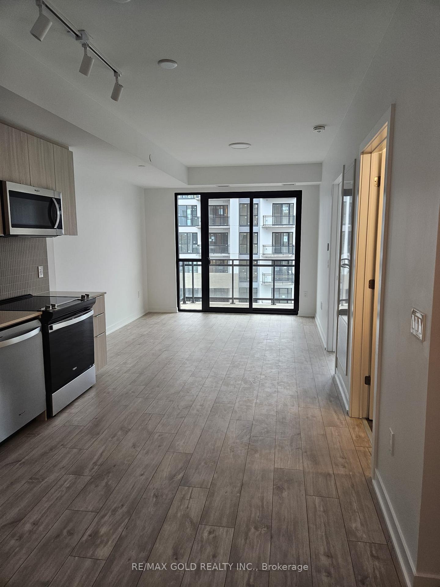 Photo 4 of Unit D504, 720 Whitelock Avenue, Milton, Cobban — HOMEH