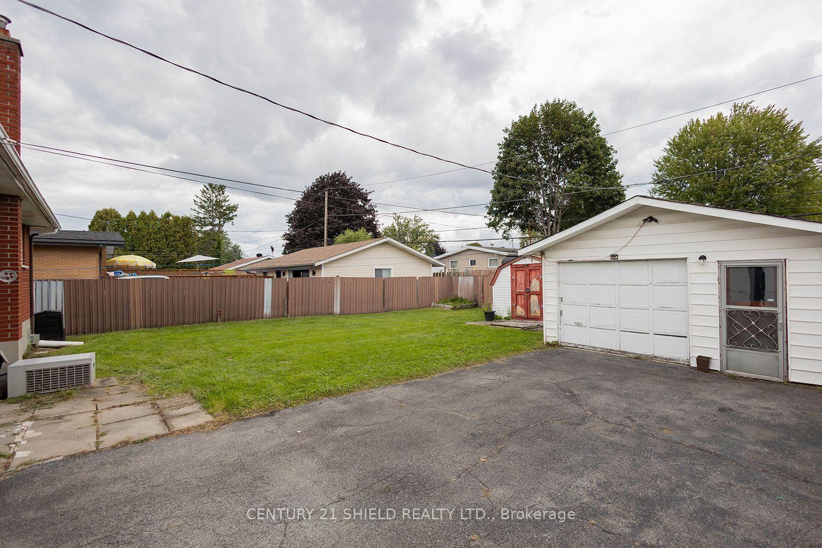 Photo 6 of 430 Anderson Drive, Cornwall, Cornwall — HOMEH