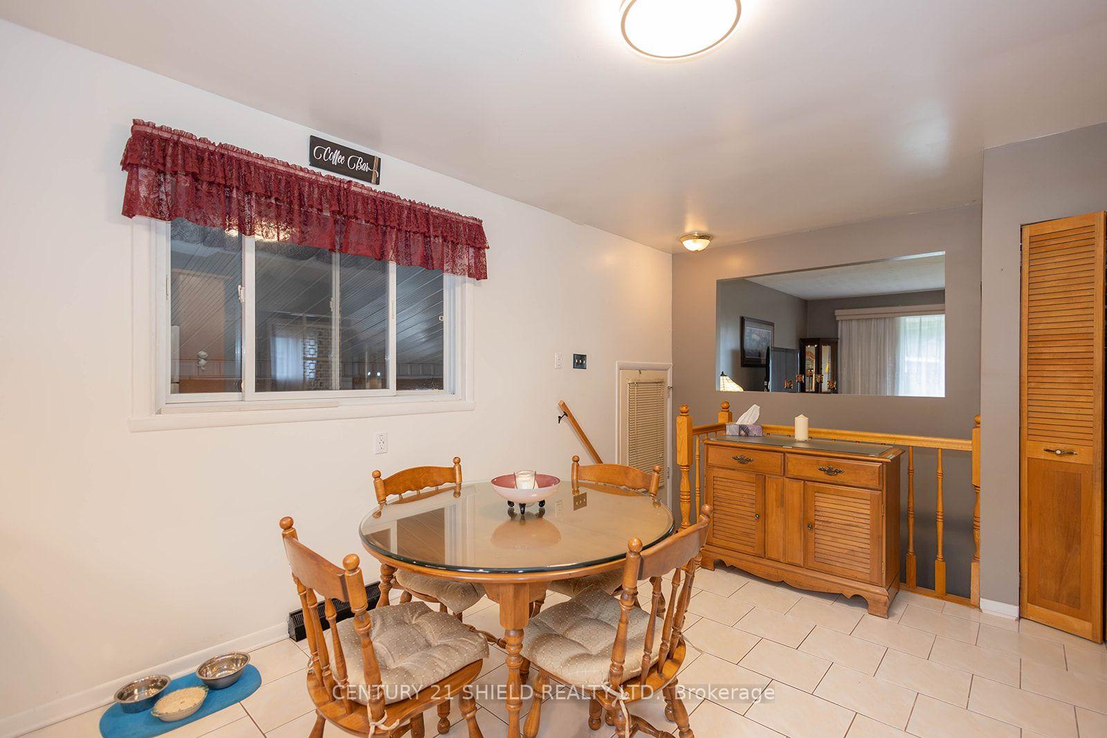 Photo 9 of 430 Anderson Drive, Cornwall, Cornwall — HOMEH