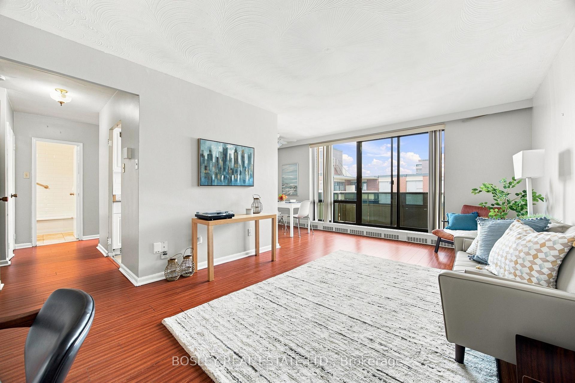 Photo 9 of Unit 708, 915 Midland Avenue, Scarborough, Eglinton East — HOMEH
