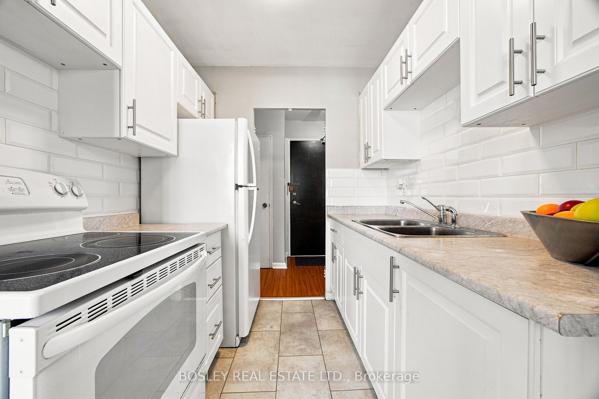 Photo 18 of Unit 708, 915 Midland Avenue, Scarborough, Eglinton East — HOMEH