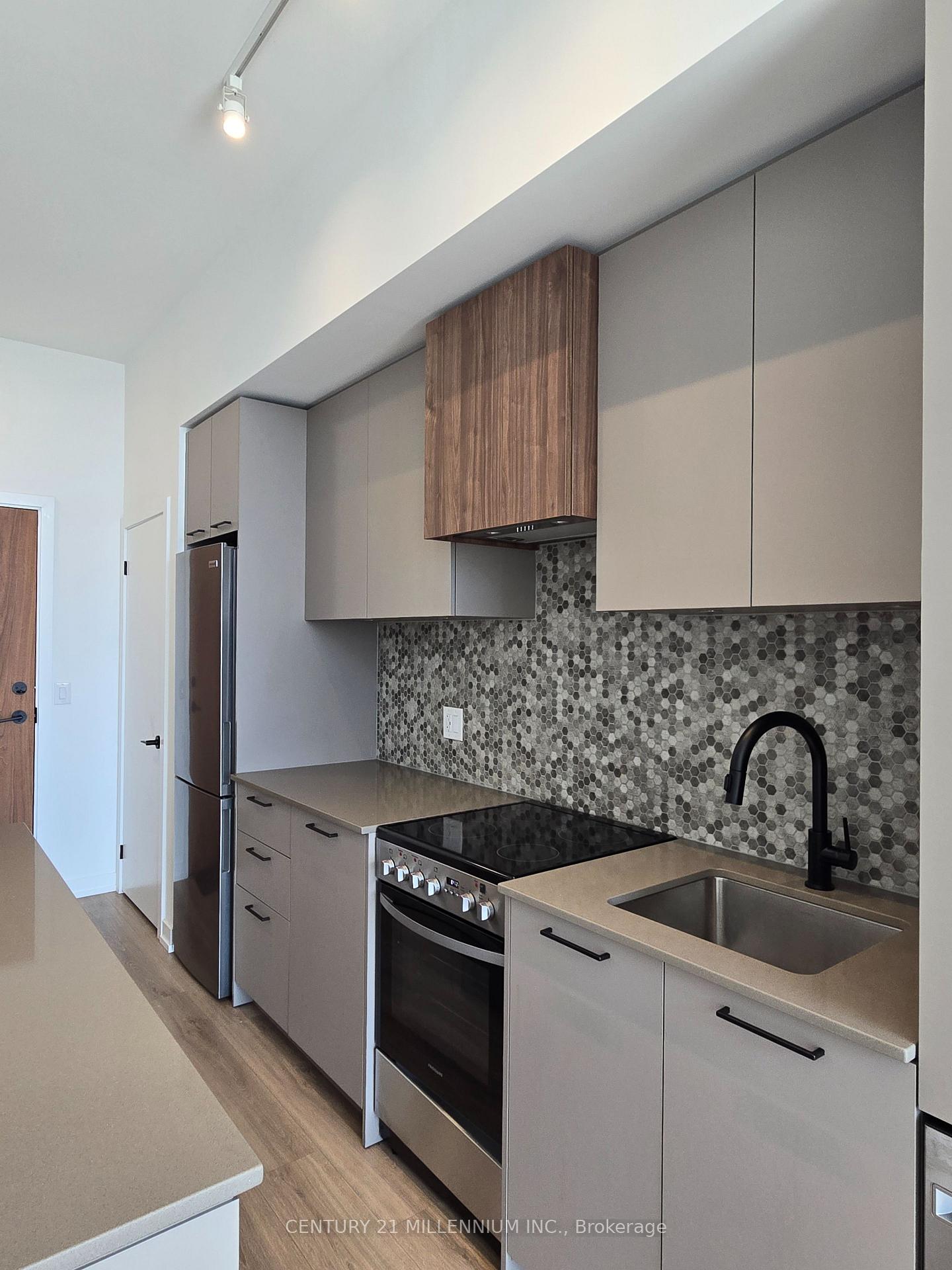 Photo 13 of Unit 607, 10 Lagerfeld Drive, Brampton, Northwest Brampton — HOMEH