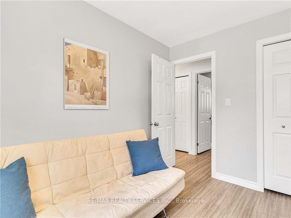 Photo 15 of 19 Ernest Street, St. Catharines, Lakeport — HOMEH