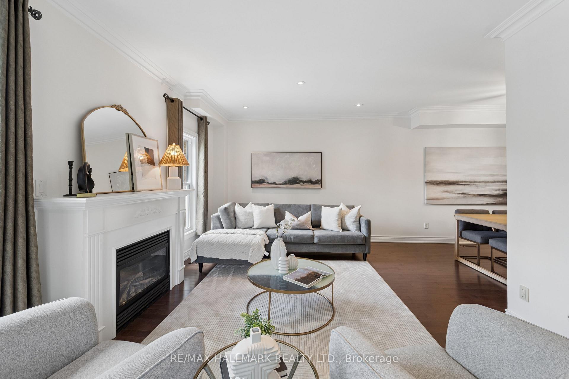 Photo 16 of 13 E J Lennox Way, Markham, Unionville — HOMEH