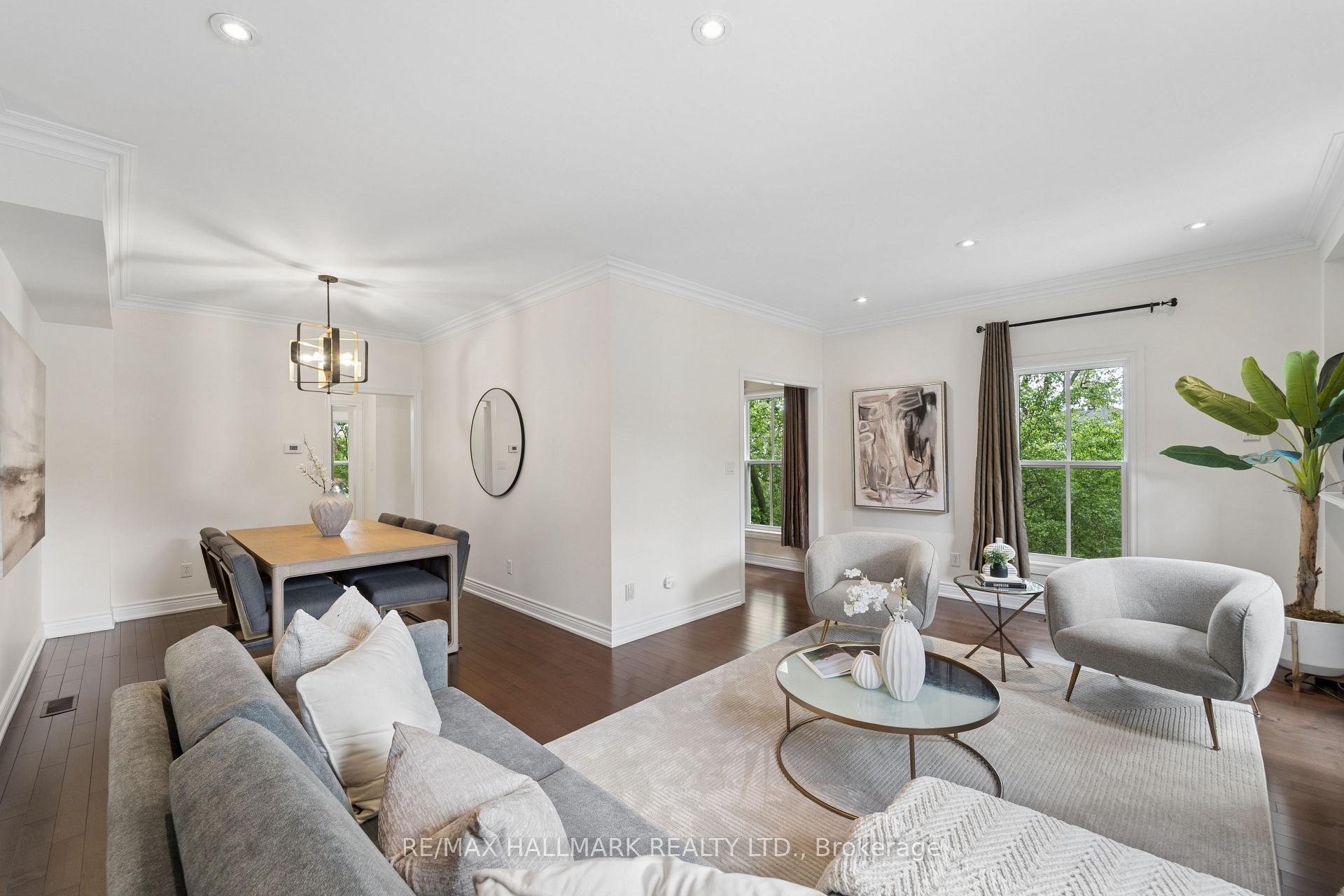 Photo 17 of 13 E J Lennox Way, Markham, Unionville — HOMEH