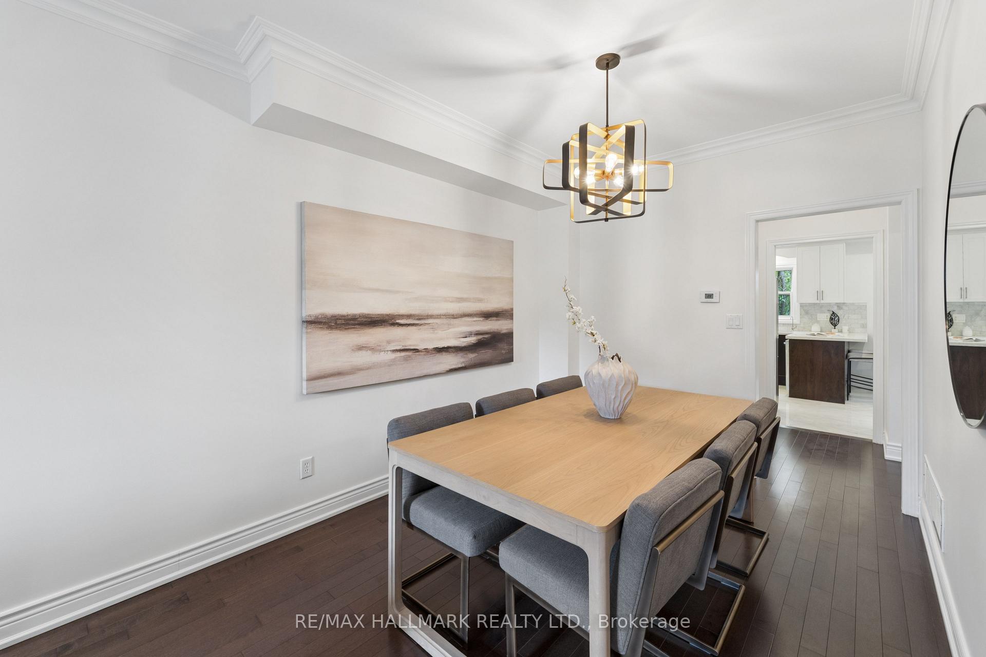 Photo 19 of 13 E J Lennox Way, Markham, Unionville — HOMEH