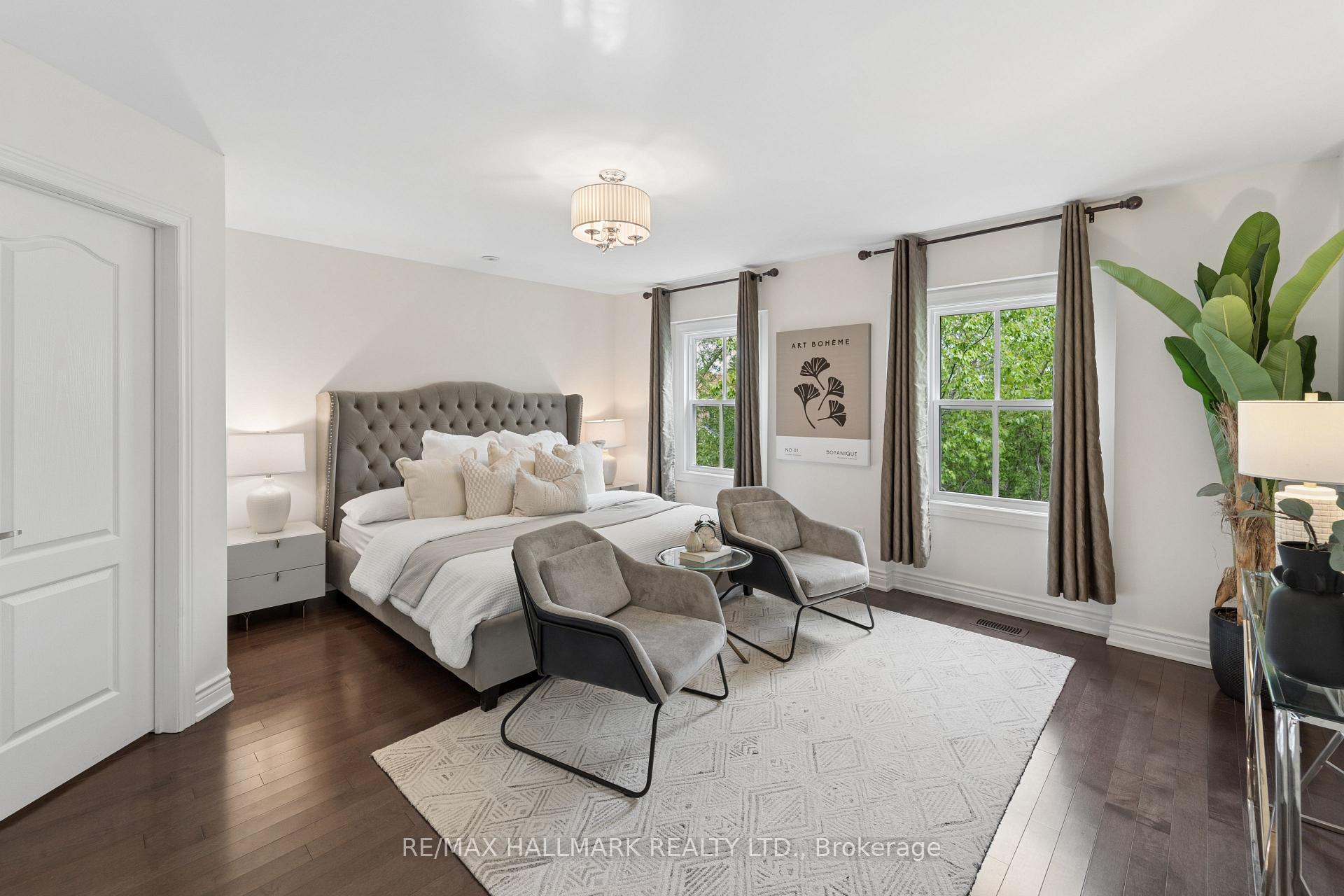 Photo 32 of 13 E J Lennox Way, Markham, Unionville — HOMEH