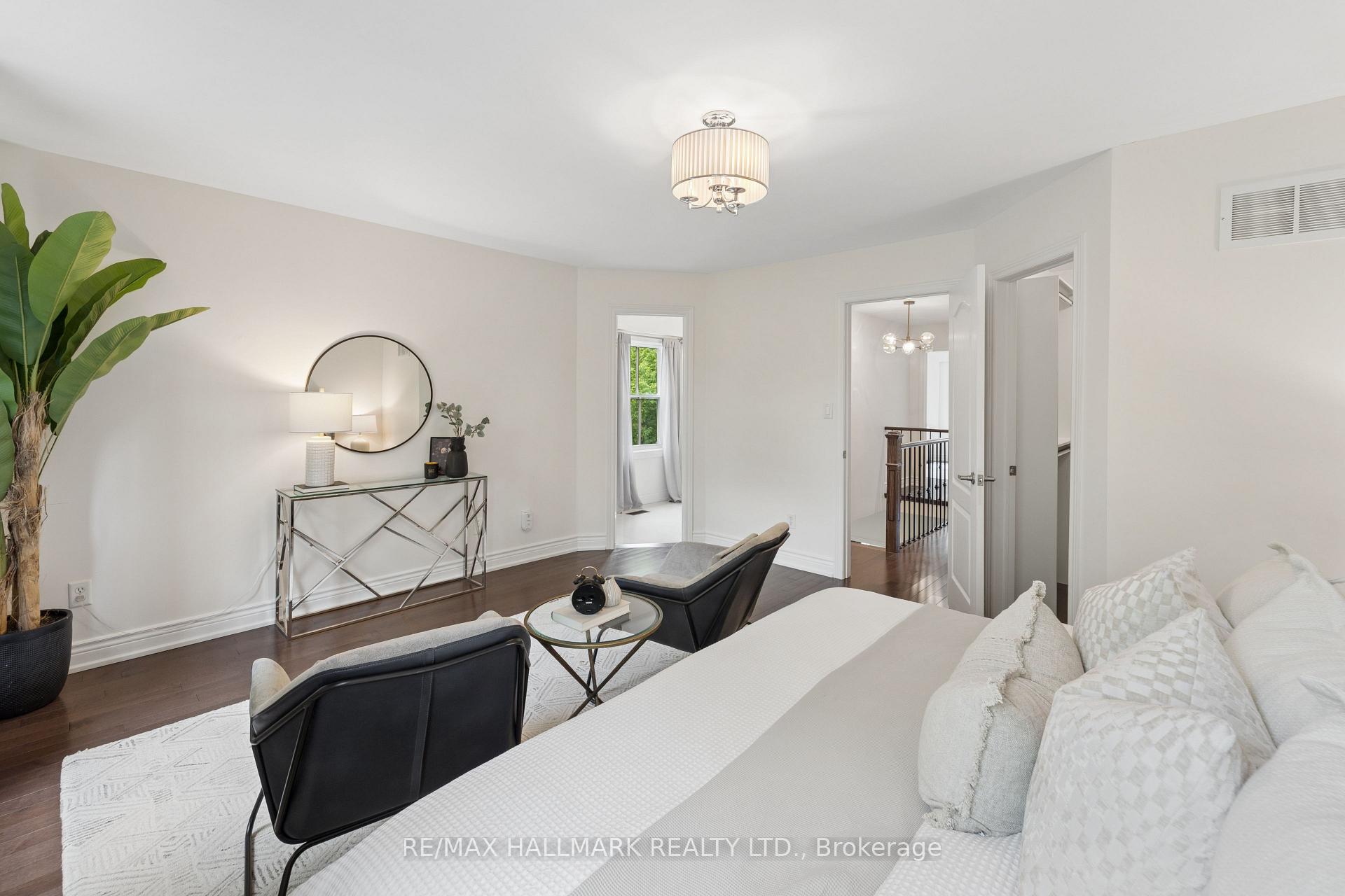 Photo 33 of 13 E J Lennox Way, Markham, Unionville — HOMEH