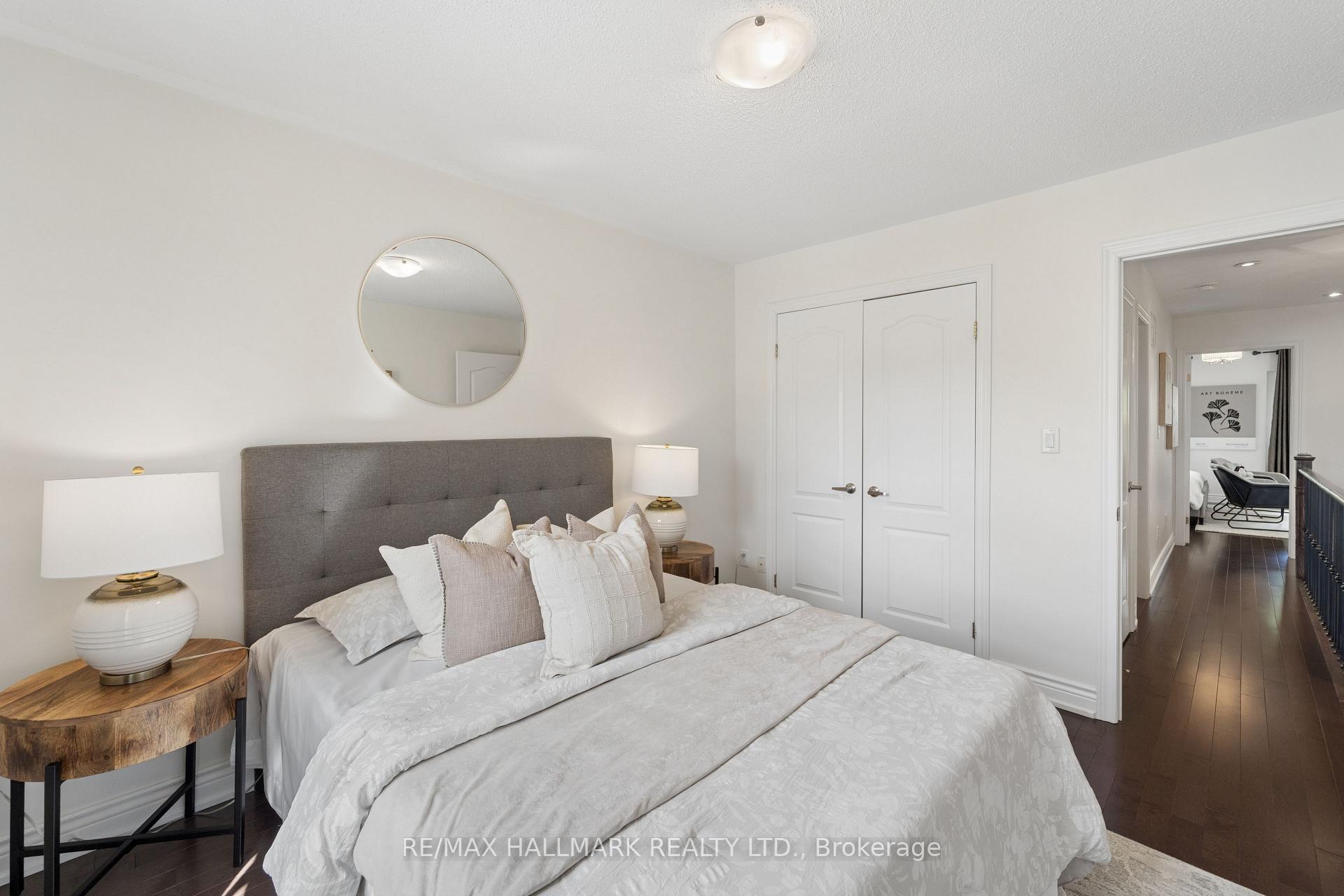 Photo 37 of 13 E J Lennox Way, Markham, Unionville — HOMEH