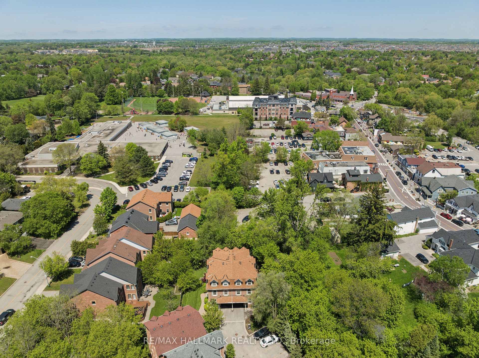 Photo 50 of 13 E J Lennox Way, Markham, Unionville — HOMEH