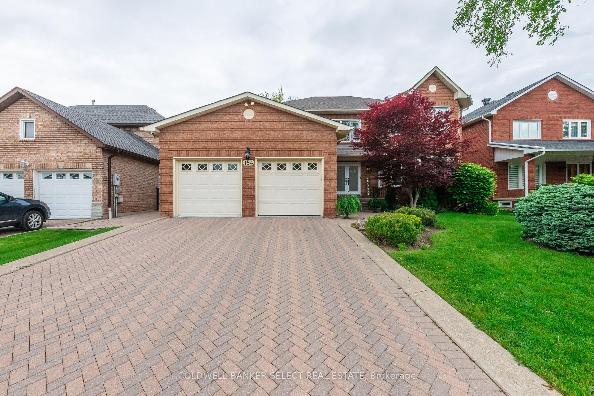 Photo 3 of 154 Conti Crescent, Vaughan, East Woodbridge — HOMEH