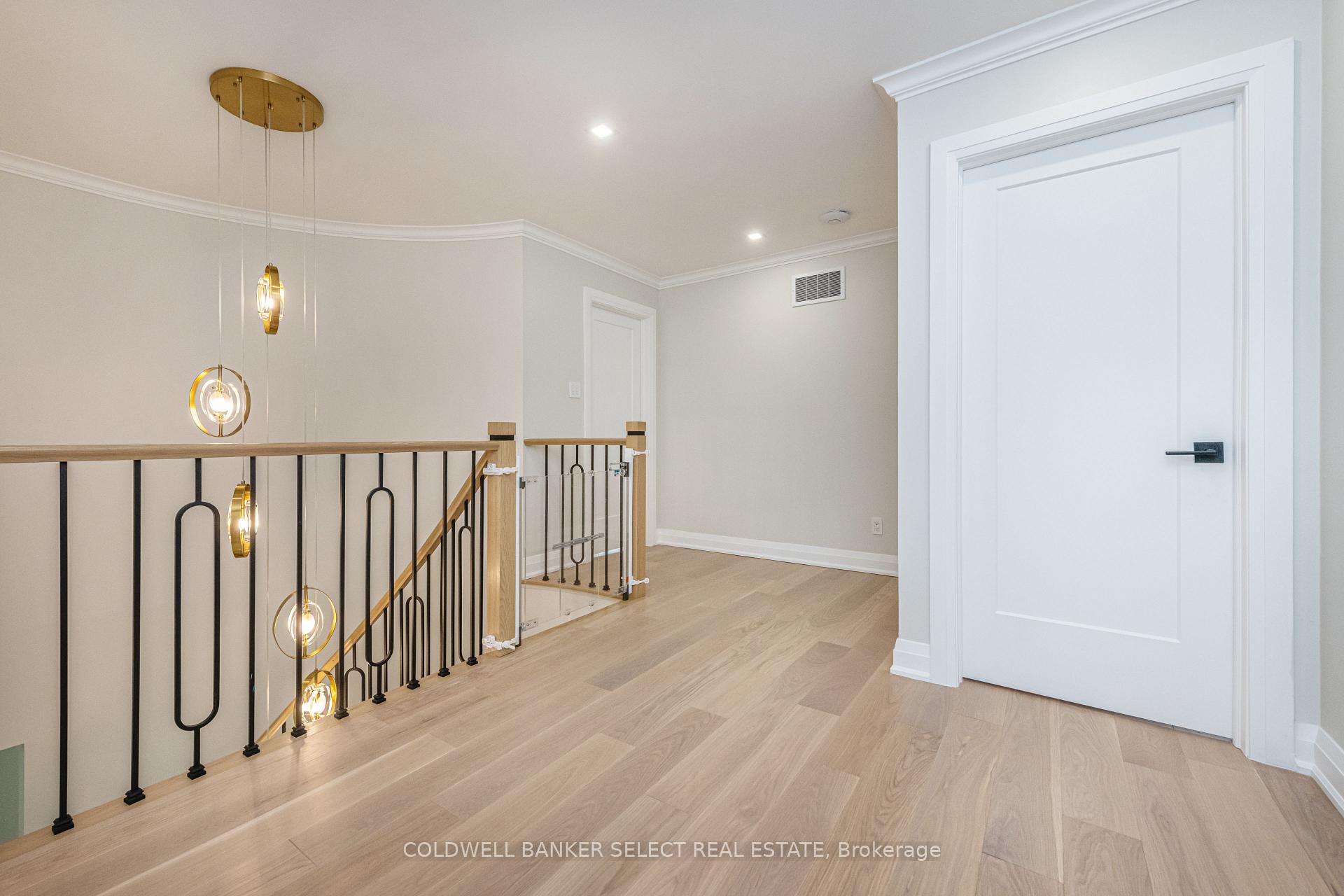 Photo 22 of 154 Conti Crescent, Vaughan, East Woodbridge — HOMEH
