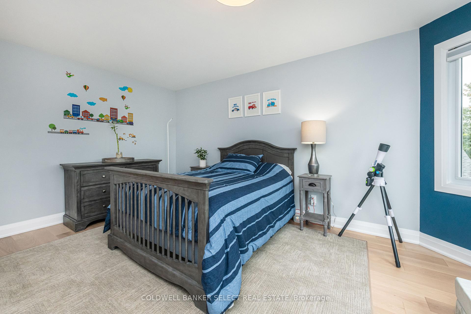 Photo 25 of 154 Conti Crescent, Vaughan, East Woodbridge — HOMEH