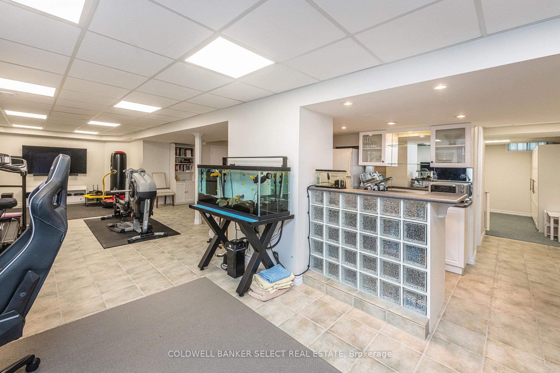 Photo 38 of 154 Conti Crescent, Vaughan, East Woodbridge — HOMEH