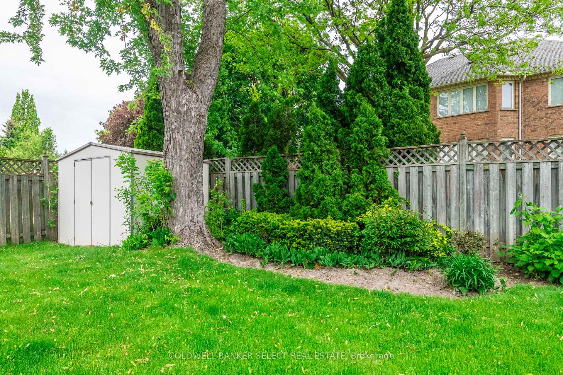 Photo 45 of 154 Conti Crescent, Vaughan, East Woodbridge — HOMEH