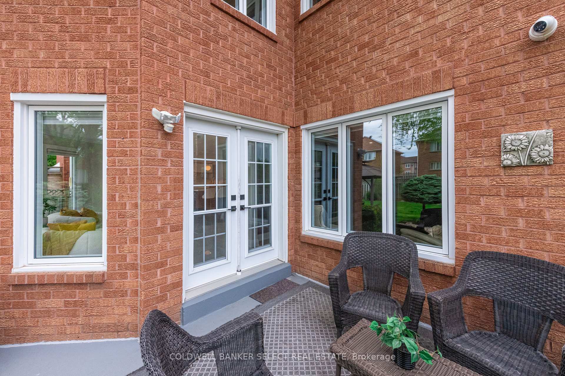 Photo 48 of 154 Conti Crescent, Vaughan, East Woodbridge — HOMEH