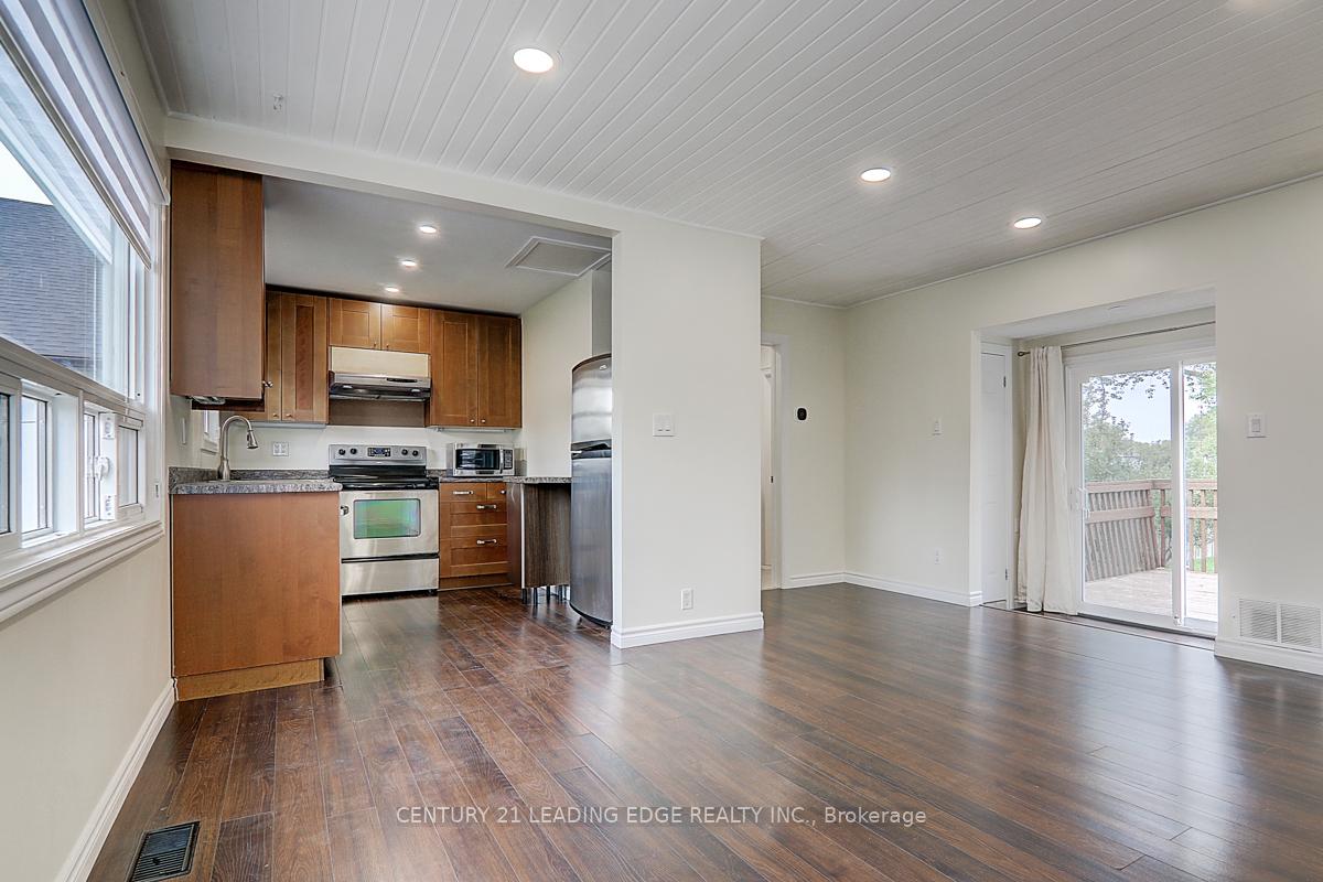 Photo 4 of Unit Main Level, 346 Annshiela Drive, Georgina, Keswick South — HOMEH