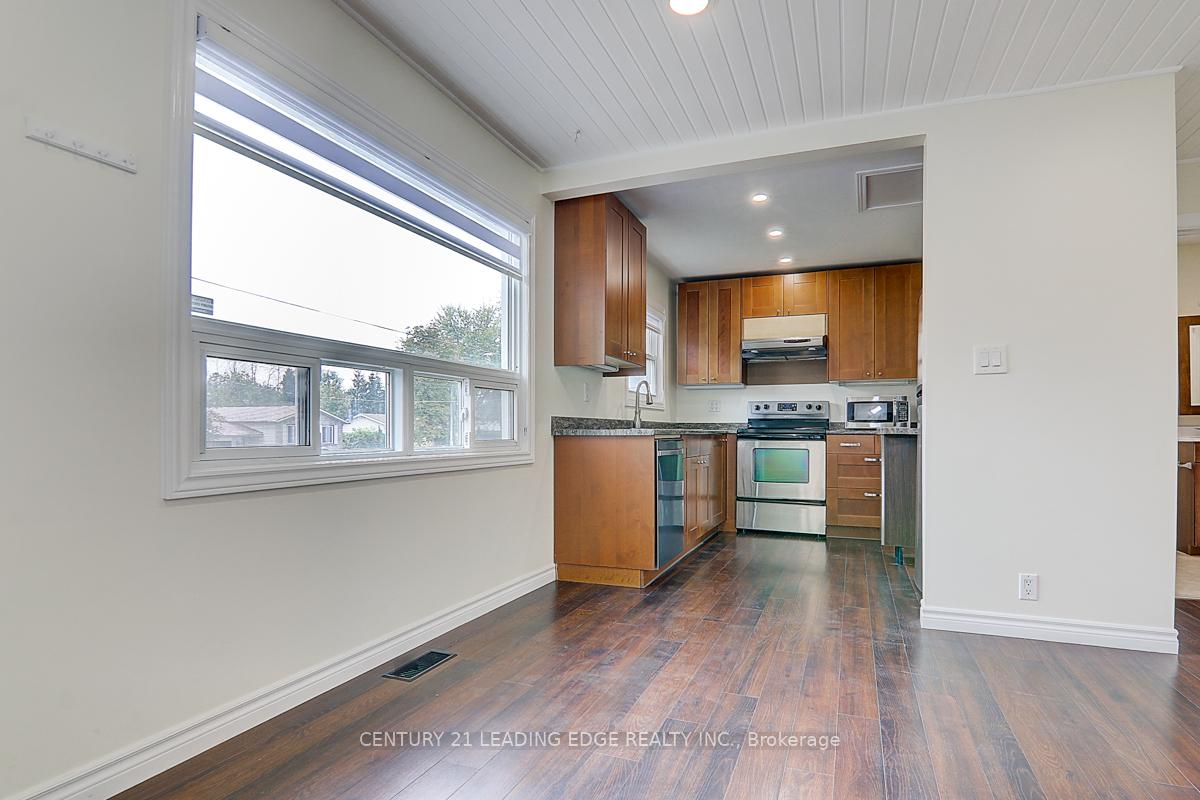 Photo 13 of Unit Main Level, 346 Annshiela Drive, Georgina, Keswick South — HOMEH