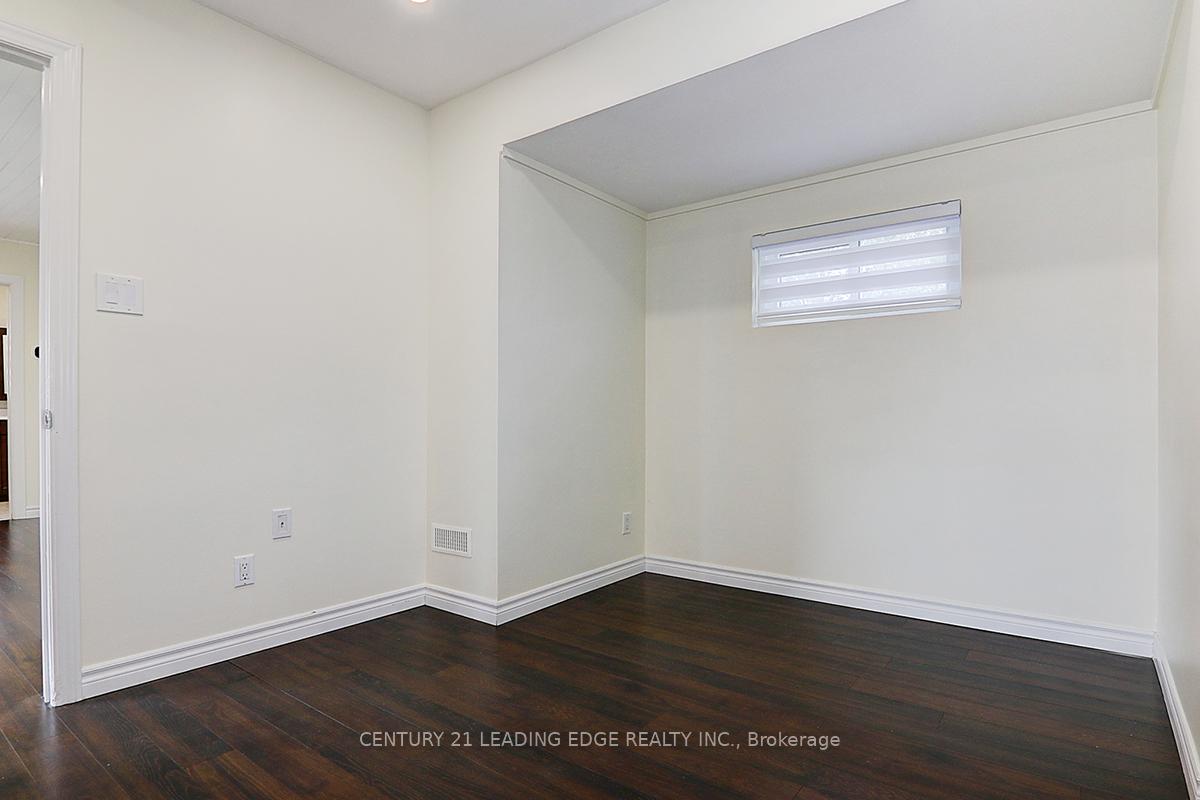 Photo 18 of Unit Main Level, 346 Annshiela Drive, Georgina, Keswick South — HOMEH