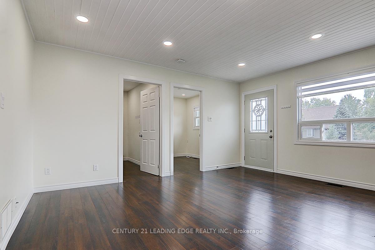 Photo 19 of Unit Main Level, 346 Annshiela Drive, Georgina, Keswick South — HOMEH