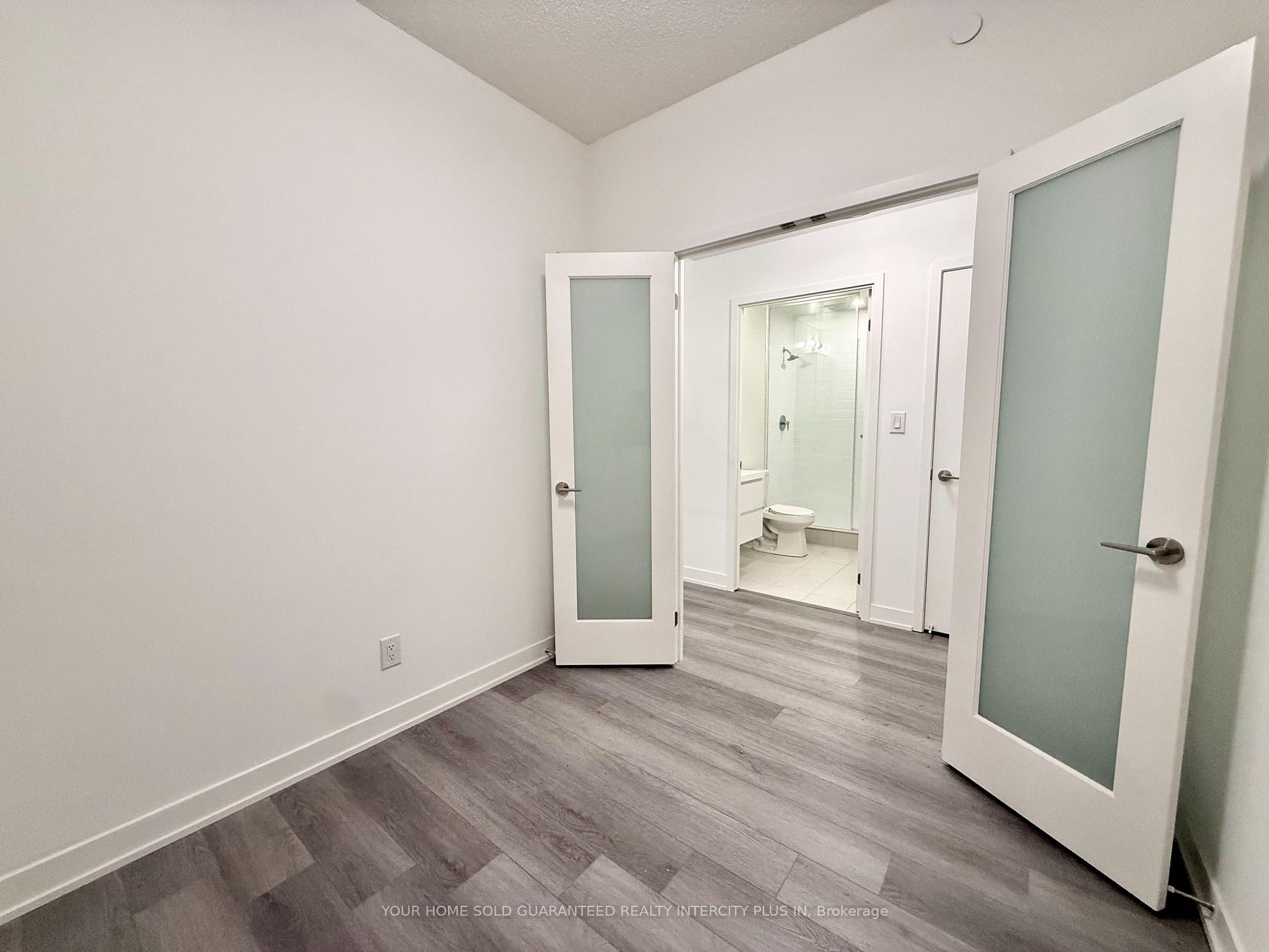 Photo 5 of Unit 626, 8119 Birchmount Road, Markham, Unionville — HOMEH