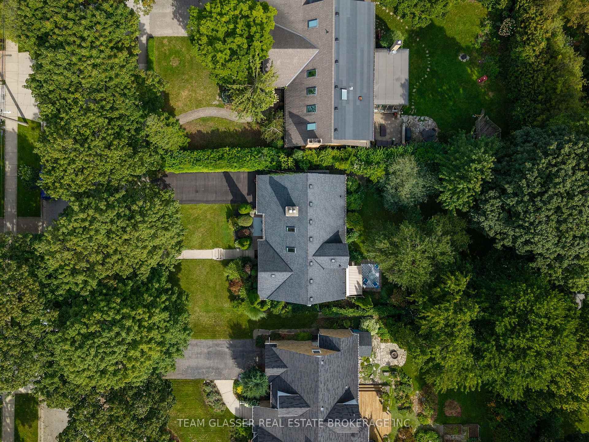 Photo 2 of 1010 Harrison Avenue, London, East B — HOMEH