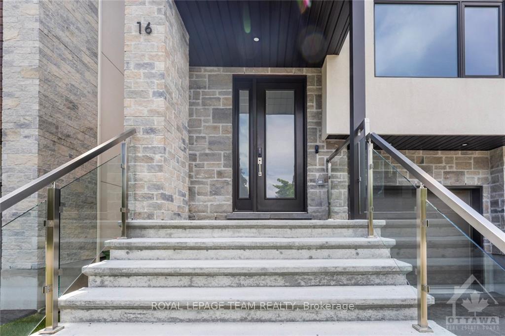 Photo 3 of 16 Melville Drive, Ottawa, Barrhaven - Pheasant Run — HOMEH