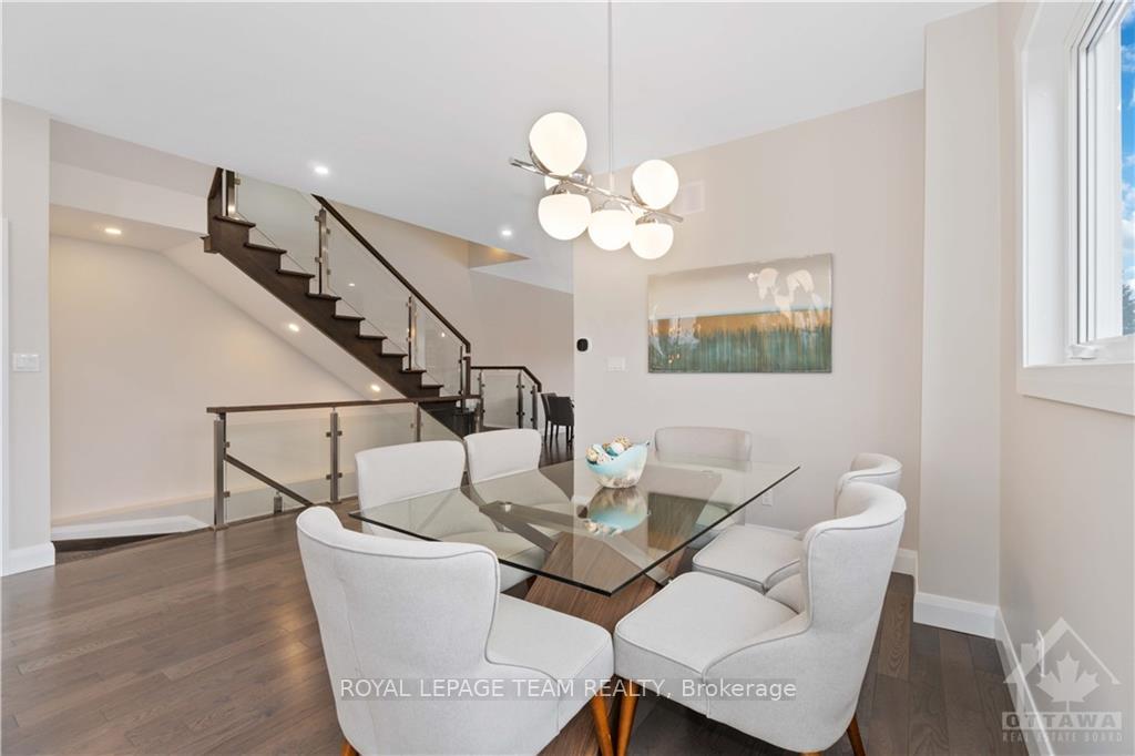 Photo 7 of 16 Melville Drive, Ottawa, Barrhaven - Pheasant Run — HOMEH