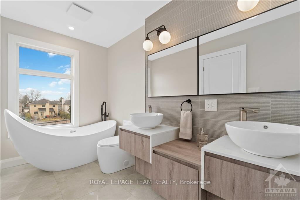 Photo 17 of 16 Melville Drive, Ottawa, Barrhaven - Pheasant Run — HOMEH