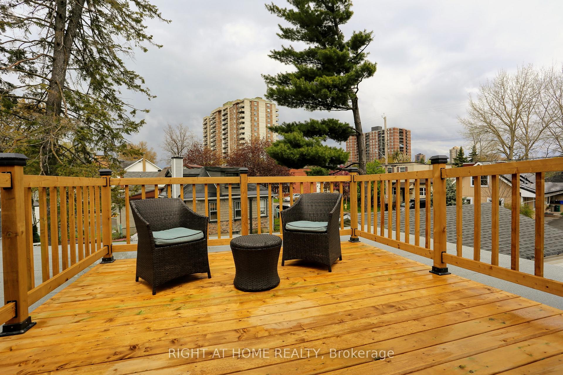 Photo 16 of 323 Levis Avenue, Ottawa, Vanier — HOMEH