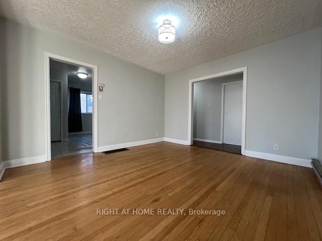 Photo 26 of 323 Levis Avenue, Ottawa, Vanier — HOMEH