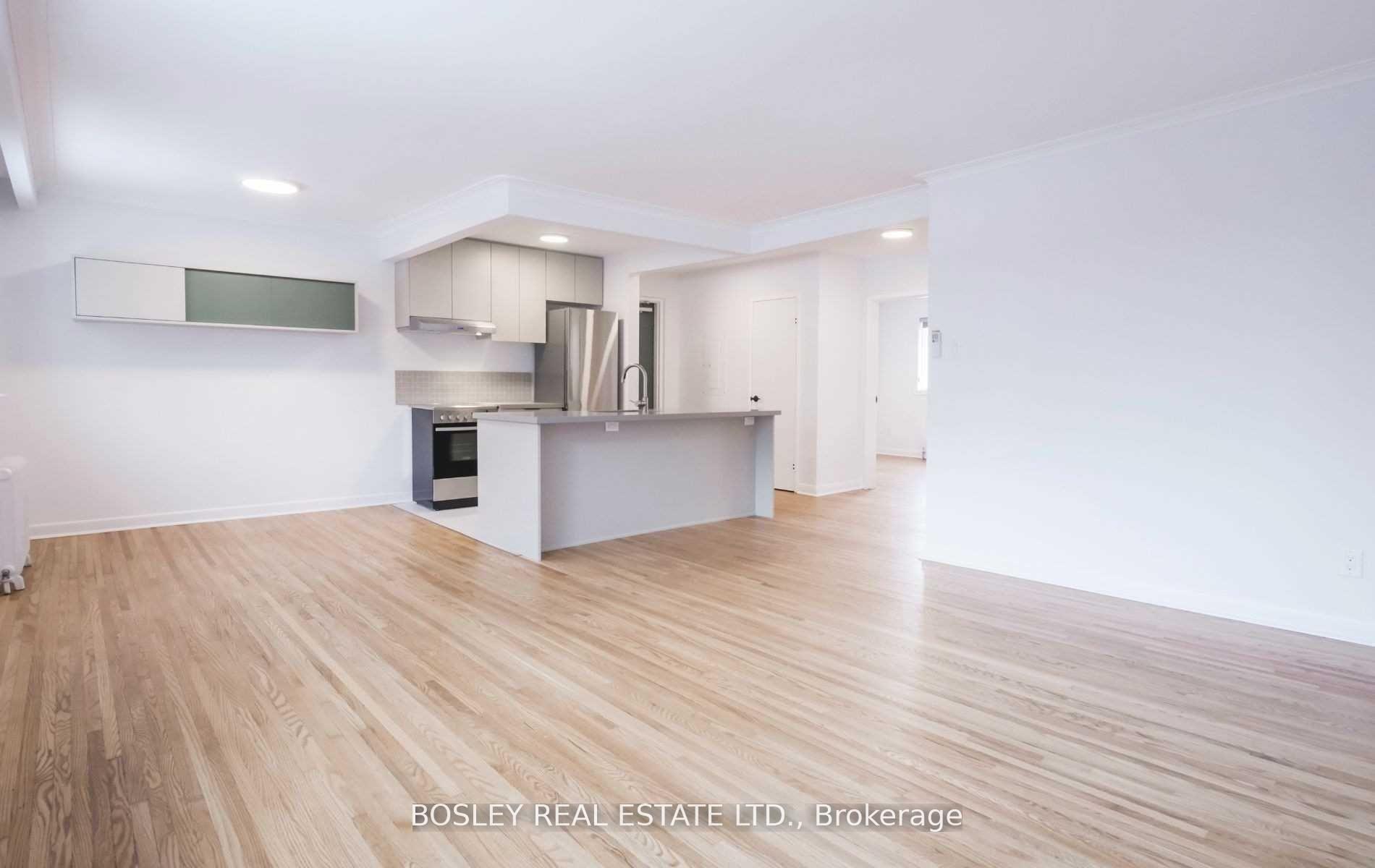 Photo 1 of Unit 302, 555 Birchmount Road, Scarborough, Clairlea-Birchmount — HOMEH