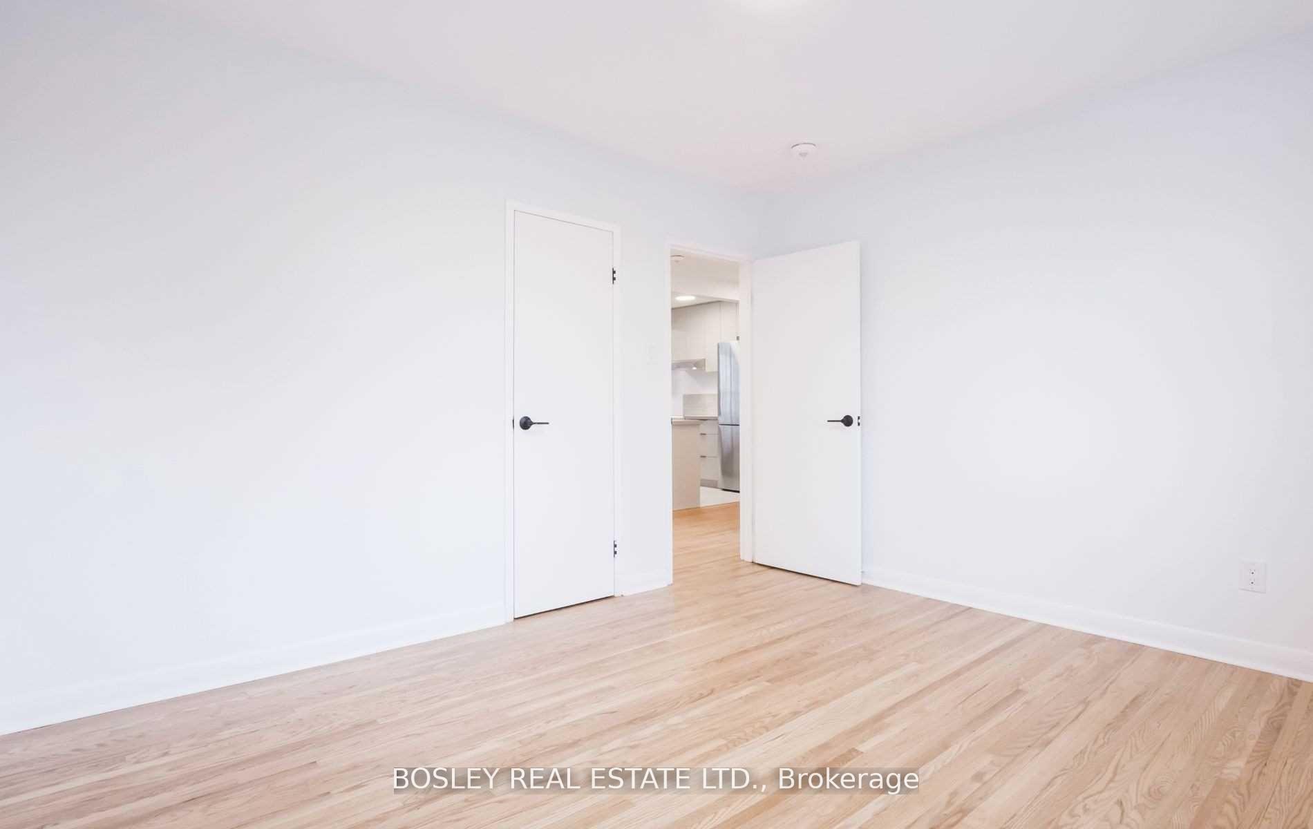Photo 15 of Unit 302, 555 Birchmount Road, Scarborough, Clairlea-Birchmount — HOMEH