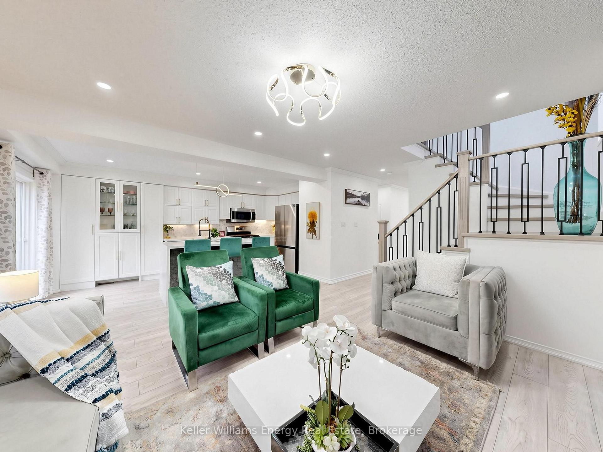 Photo 8 of 16 Donlevy Crescent, Whitby, Taunton North — HOMEH