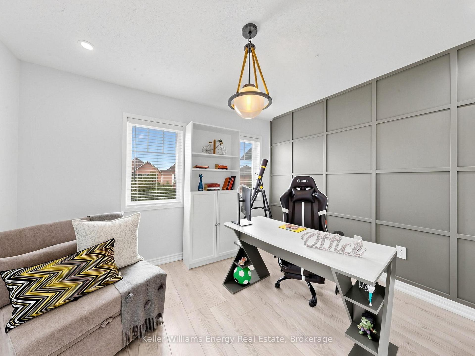 Photo 23 of 16 Donlevy Crescent, Whitby, Taunton North — HOMEH