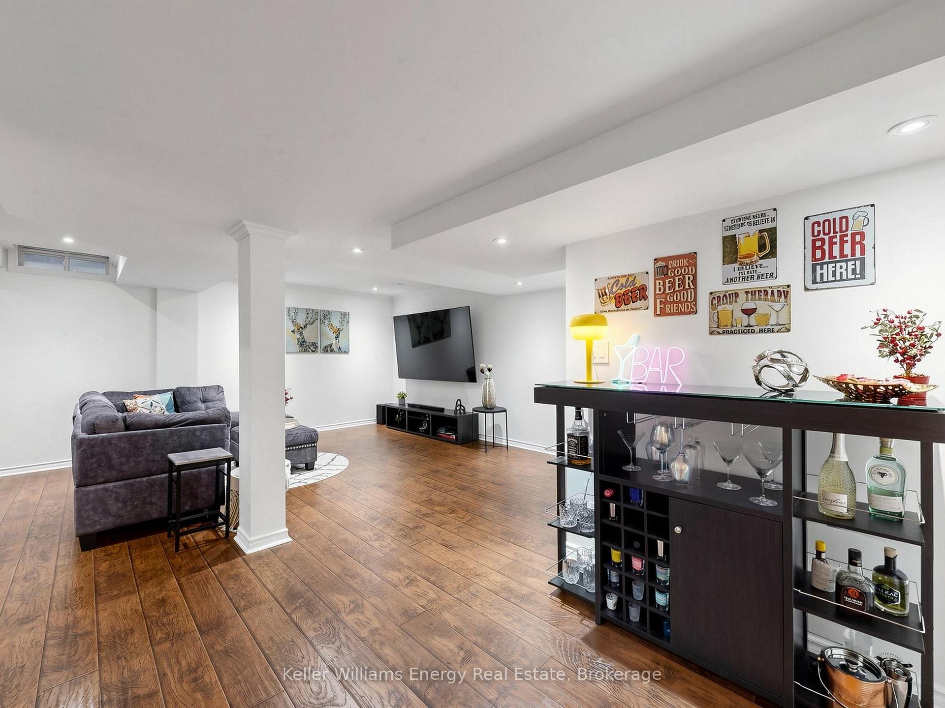 Photo 28 of 16 Donlevy Crescent, Whitby, Taunton North — HOMEH