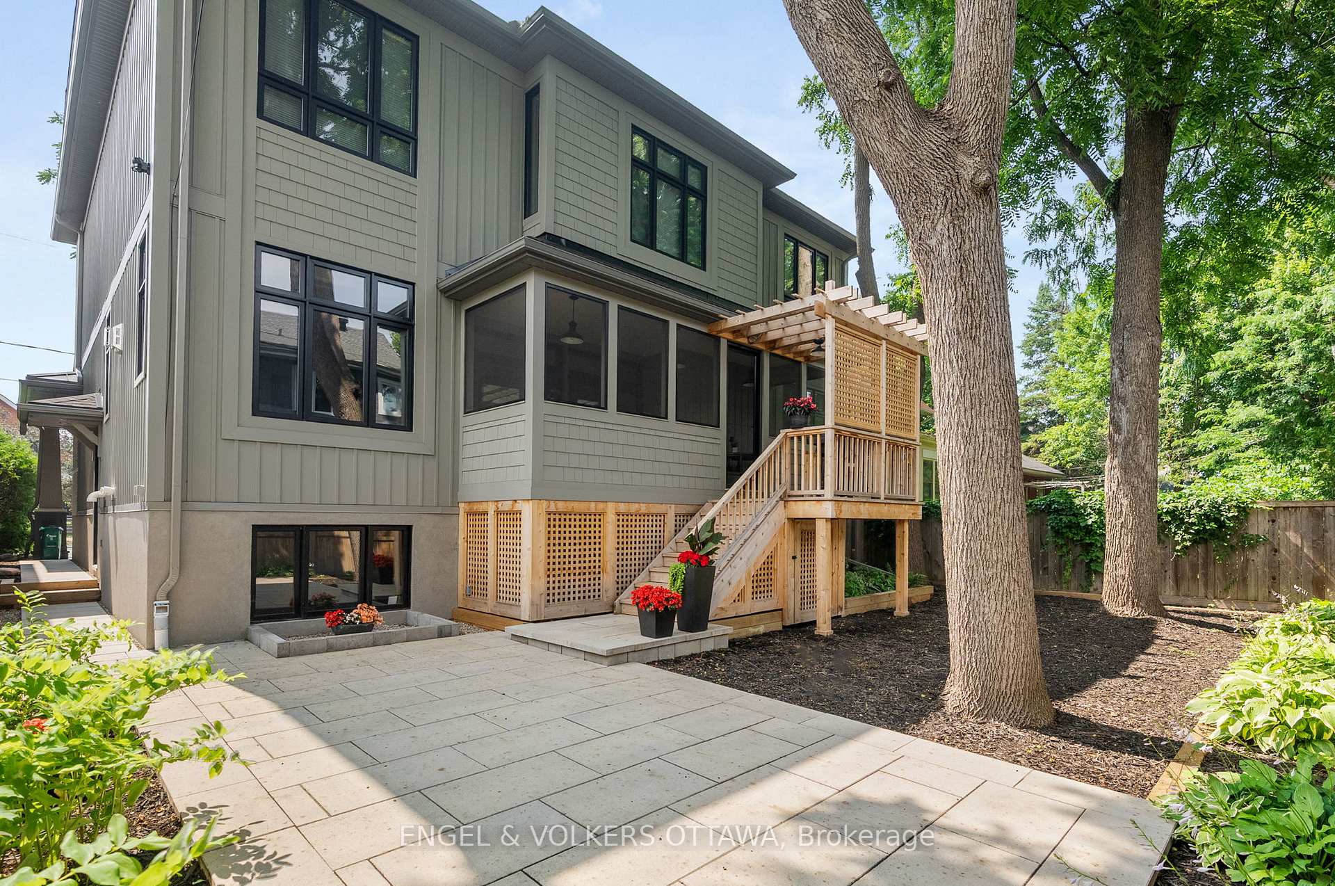 Photo 43 of 37 Clarendon Avenue, Ottawa, Ottawa West — HOMEH