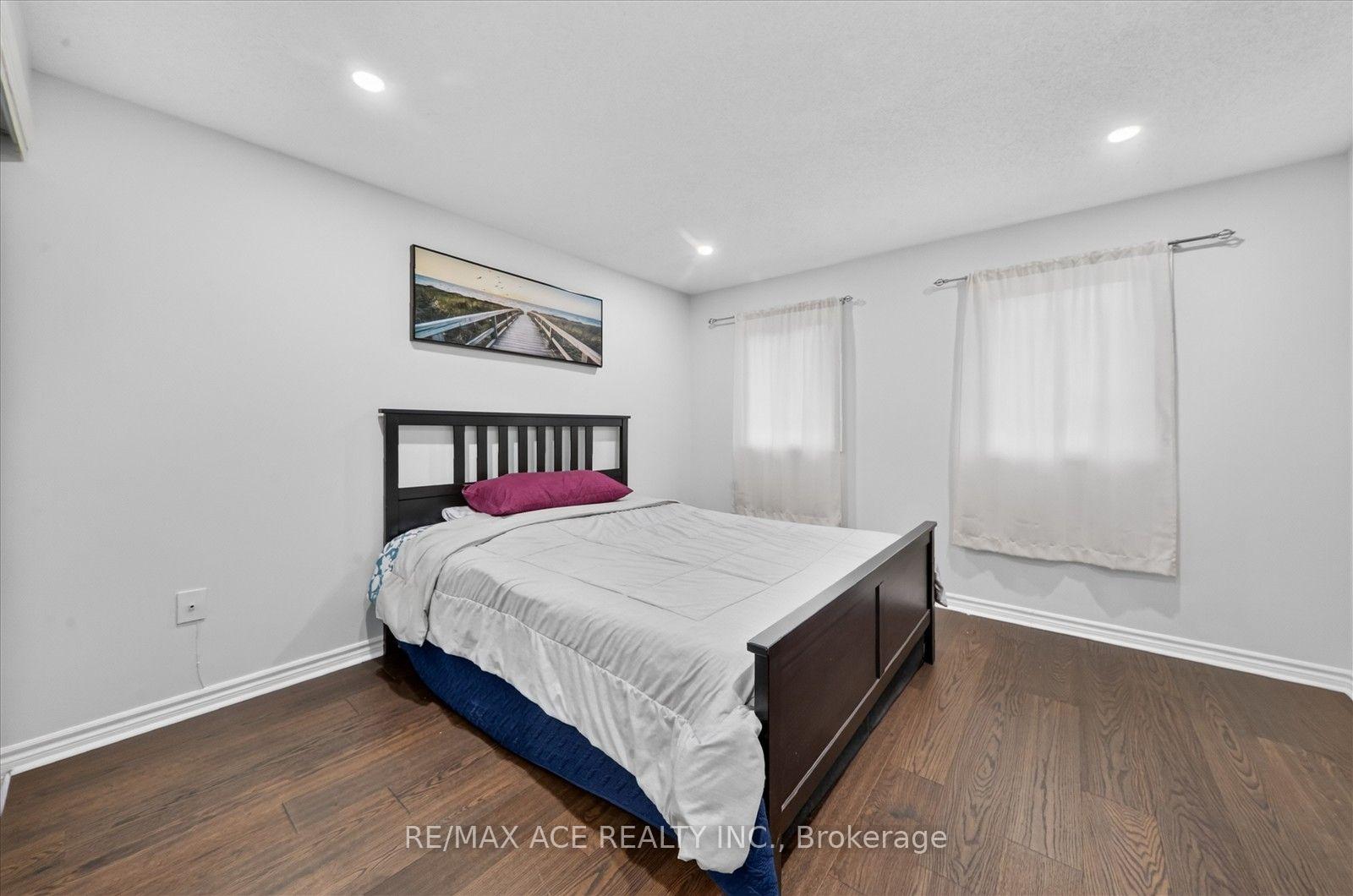 Photo 27 of 17 Whittington Court, Ajax, South West — HOMEH