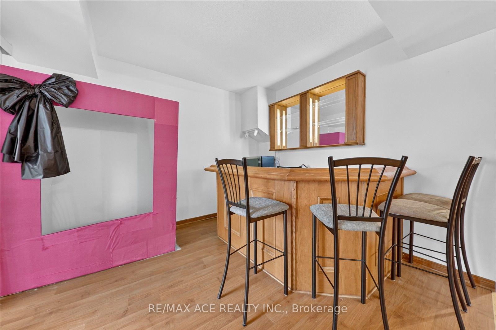 Photo 37 of 17 Whittington Court, Ajax, South West — HOMEH