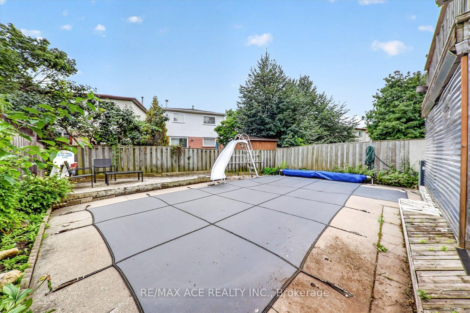 Photo 40 of 17 Whittington Court, Ajax, South West — HOMEH