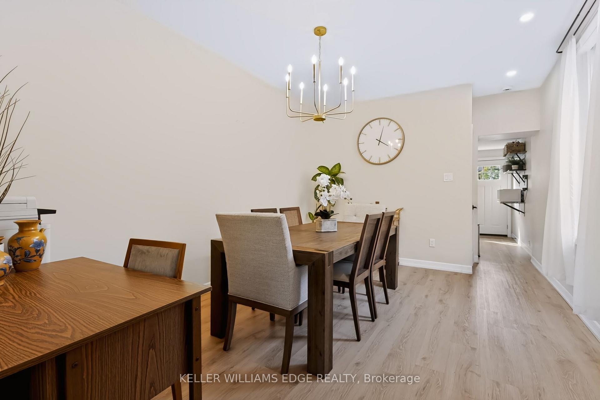 Photo 5 of 34 Baillie Street, Hamilton, Corktown — HOMEH