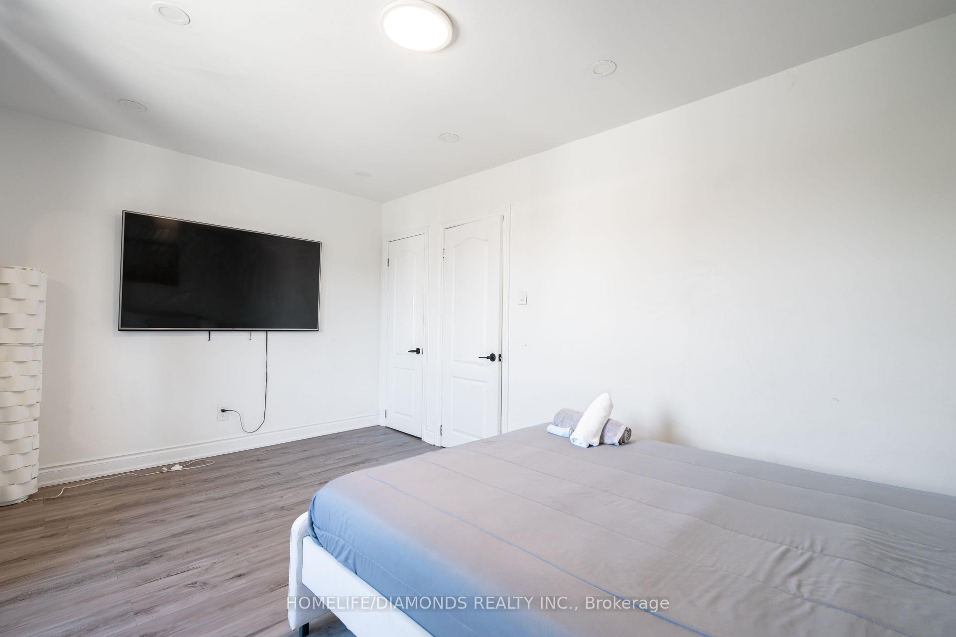 Photo 8 of 20 Somerset Avenue, Hamilton, Gibson — HOMEH