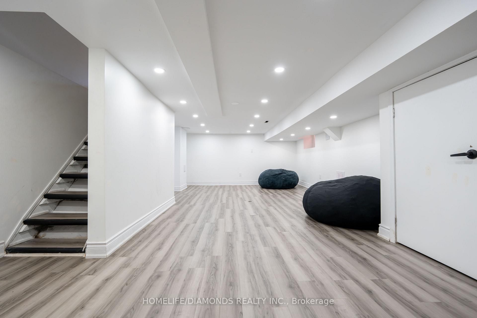 Photo 14 of 20 Somerset Avenue, Hamilton, Gibson — HOMEH