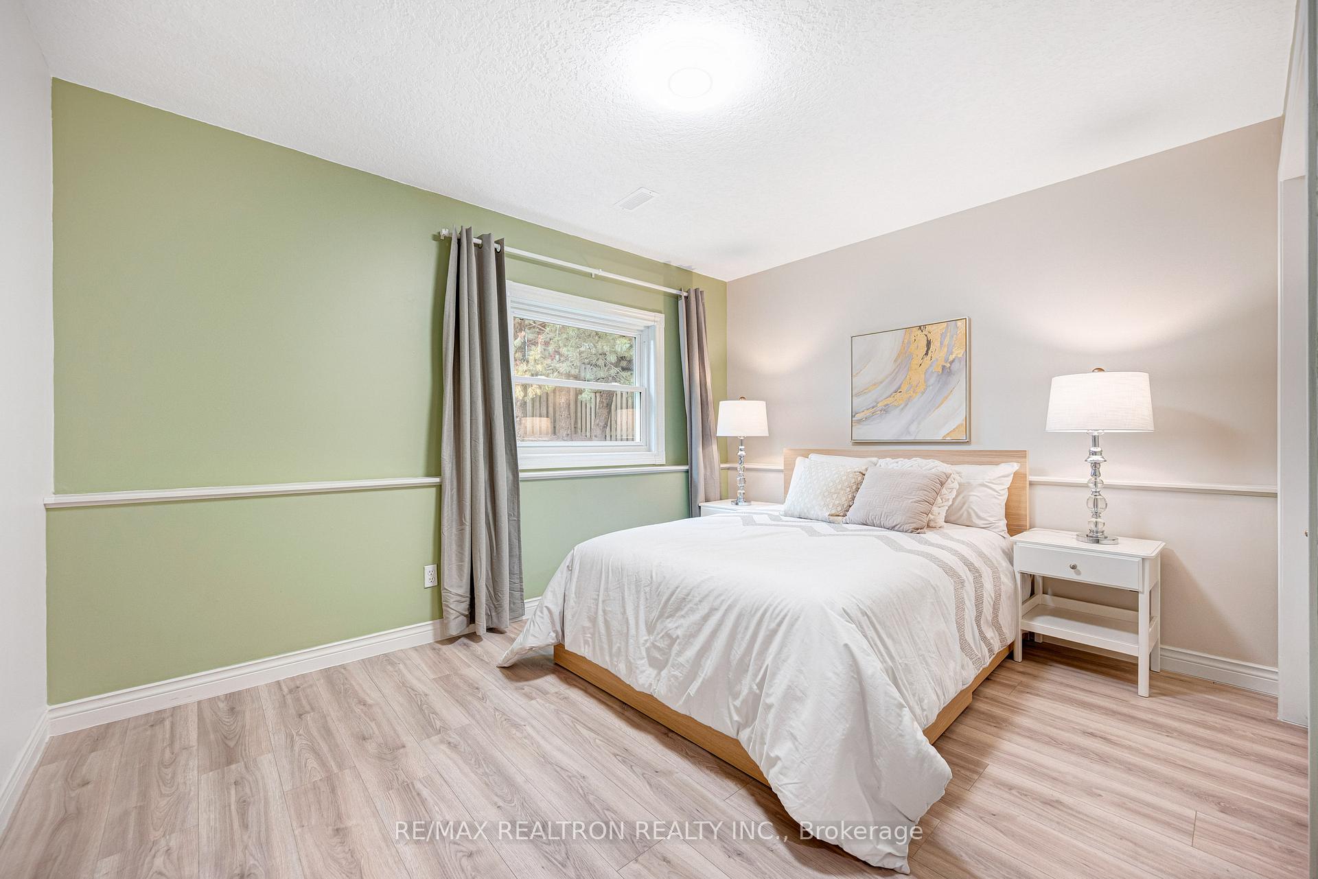 Photo 17 of 84 Hunter Road, Orangeville — HOMEH