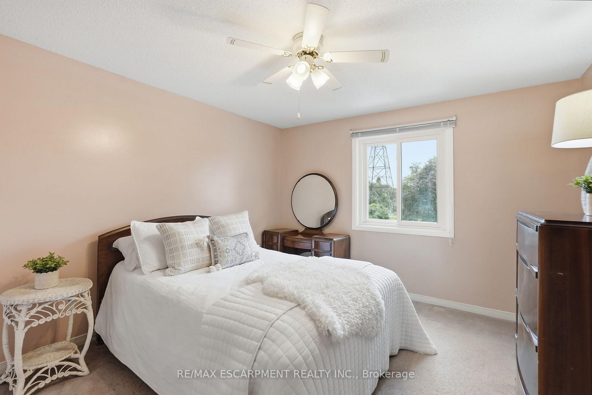 Photo 31 of 158 Rushdale Drive, Hamilton, Rushdale — HOMEH