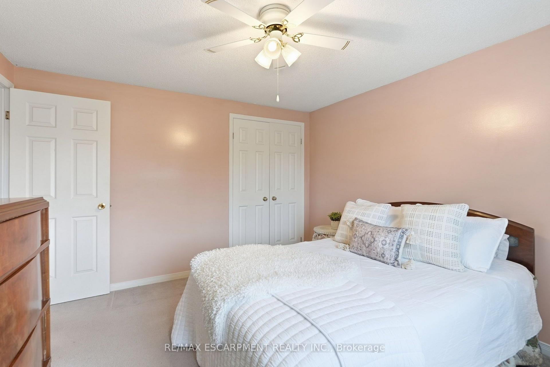 Photo 32 of 158 Rushdale Drive, Hamilton, Rushdale — HOMEH