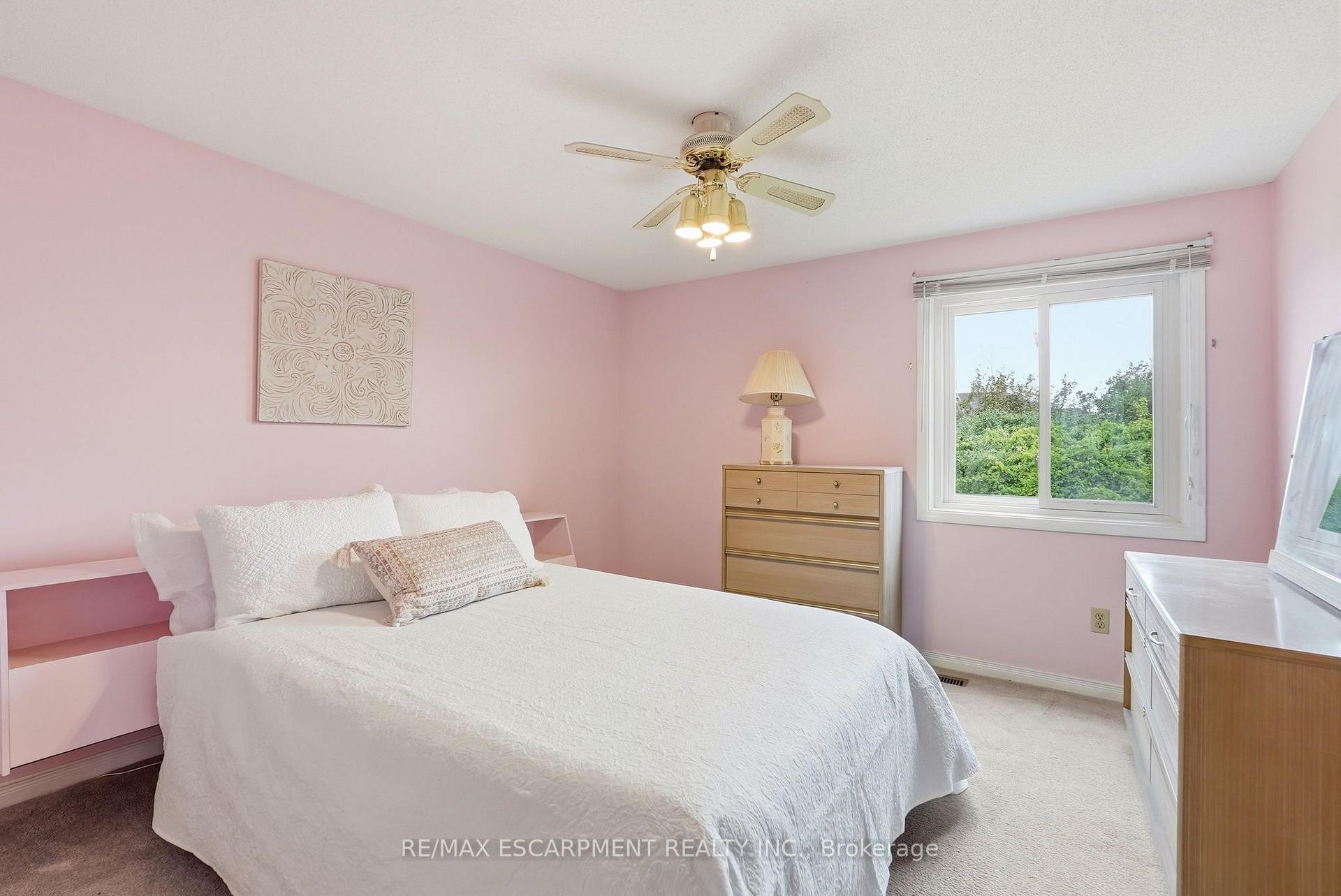 Photo 37 of 158 Rushdale Drive, Hamilton, Rushdale — HOMEH