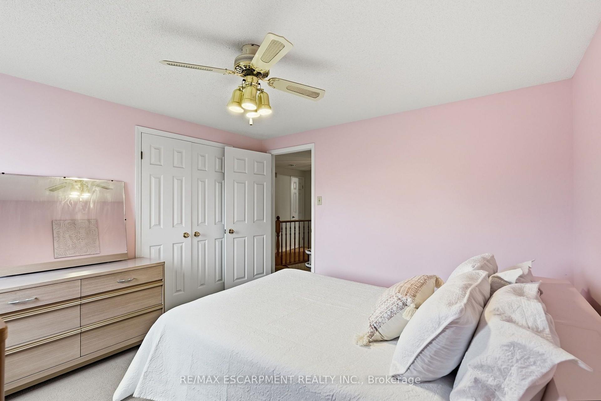 Photo 38 of 158 Rushdale Drive, Hamilton, Rushdale — HOMEH